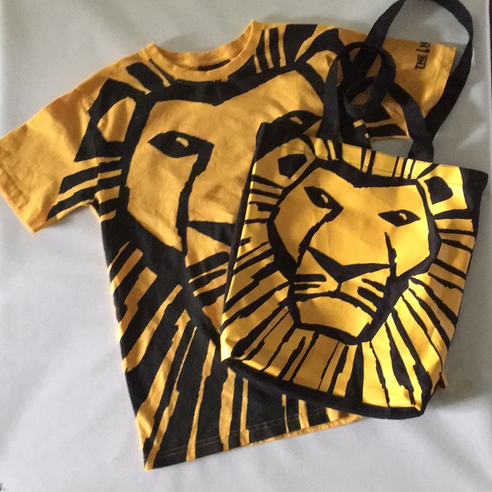 Disney Lion King Youth Tee (Med) and Tote Bag